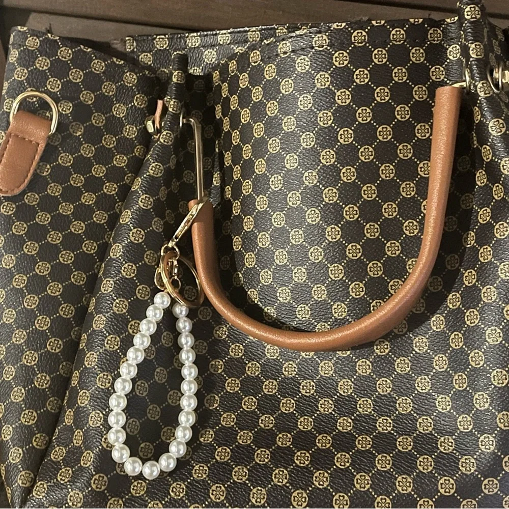 Brown Geometric Pattern Handbag - Picture 1 of 2